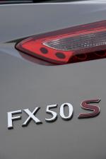 Infiniti FX50 2009 года